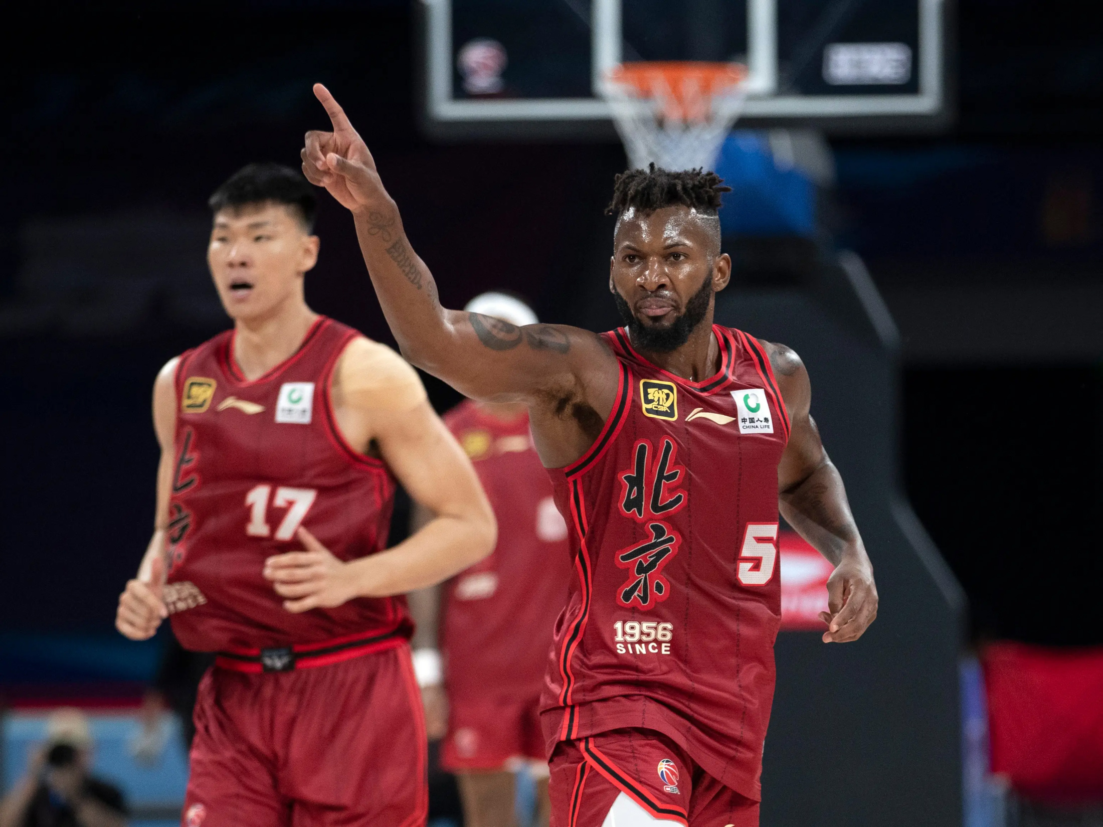 MILANSPORT入口-从里昂调整名单备战CBA季后赛到风云突变底特律活塞冲刺阶段主帅复盘，转会期皇家马德里调整名单以备意甲的简单介绍